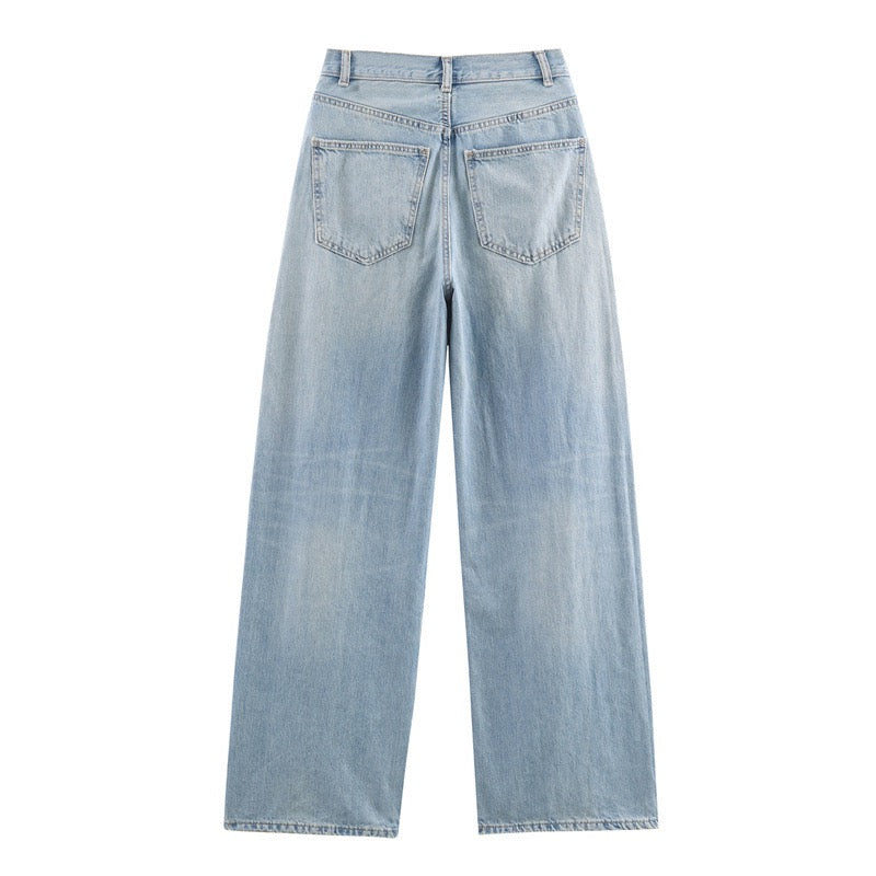 Light Wash Wide-Leg Jeans